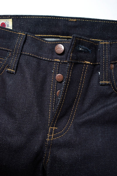 M106G (000A) 23oz selvedge denim / Slim fit